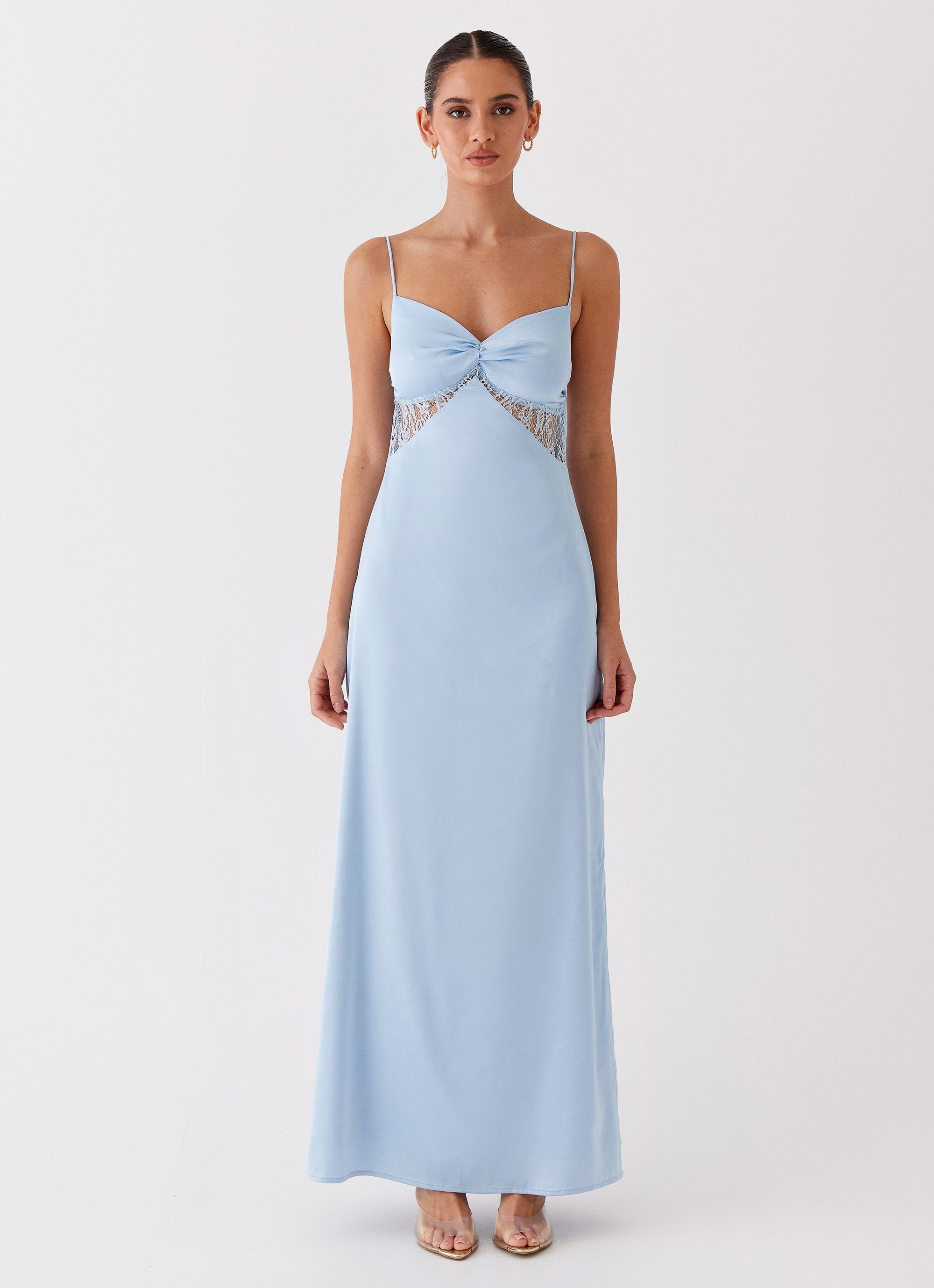 ÉTOILE SÉDUISANTE – ROBE LONGUE