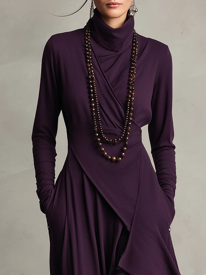 Robe longue asymétrique à col montant